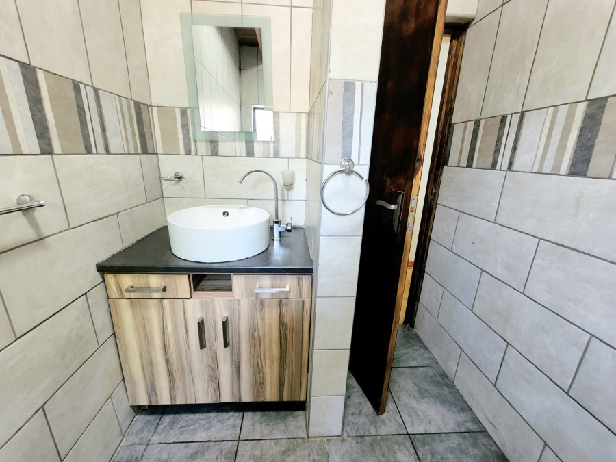 To Let 1 Bedroom Property for Rent in Universitas Free State